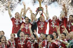 关于意甲劲旅碰撞：AC米兰战平那不勒斯的信息