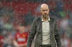 包含曼联客场惨败，球迷呼声高呼换帅的词条