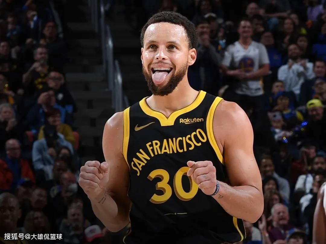 科隆球员合练专注配合,力争赢得三分奖励 科隆球员合练专注配合,力争赢得三分奖励