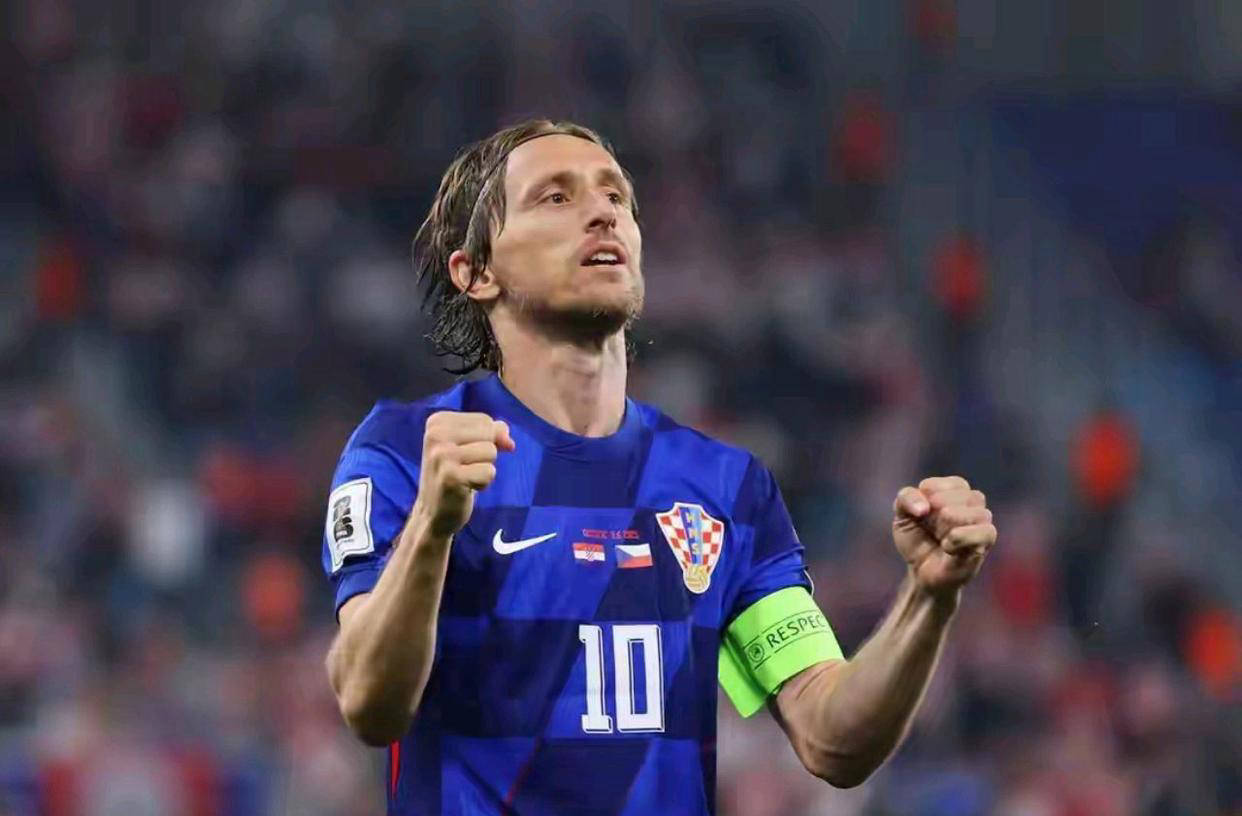 克罗地亚队在比赛中展现实力 克罗地亚队在比赛中展现实力