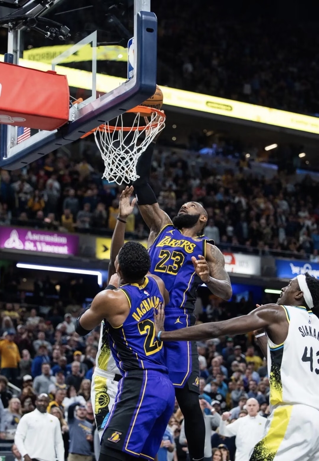 包含步行者绝杀魔术,老将迈尔斯独揽得分王的词条 包含步行者绝杀魔术,老将迈尔斯独揽得分王的词条