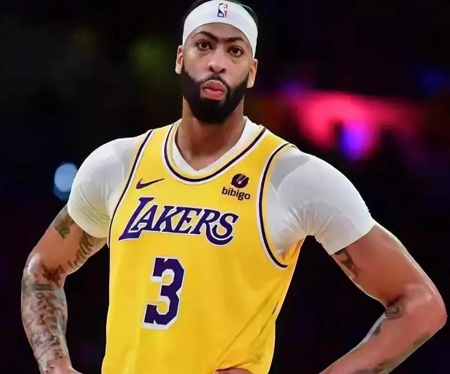 湖人主场不敌马刺,状态低迷的简单介绍 湖人主场不敌马刺,状态低迷的简单介绍