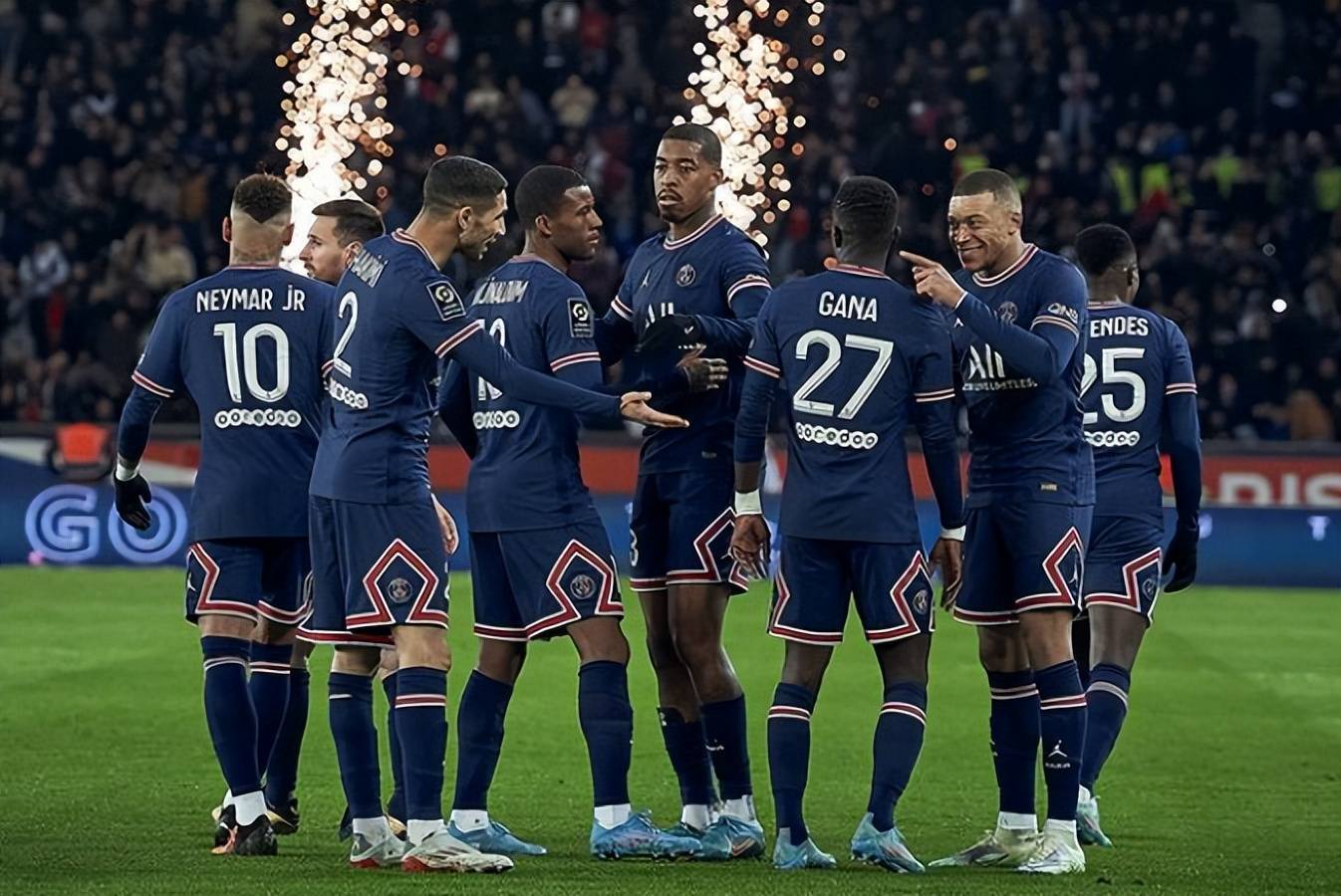 法国足球职业联赛竞争激烈,场面火爆 法国足球职业联赛竞争激烈,场面火爆