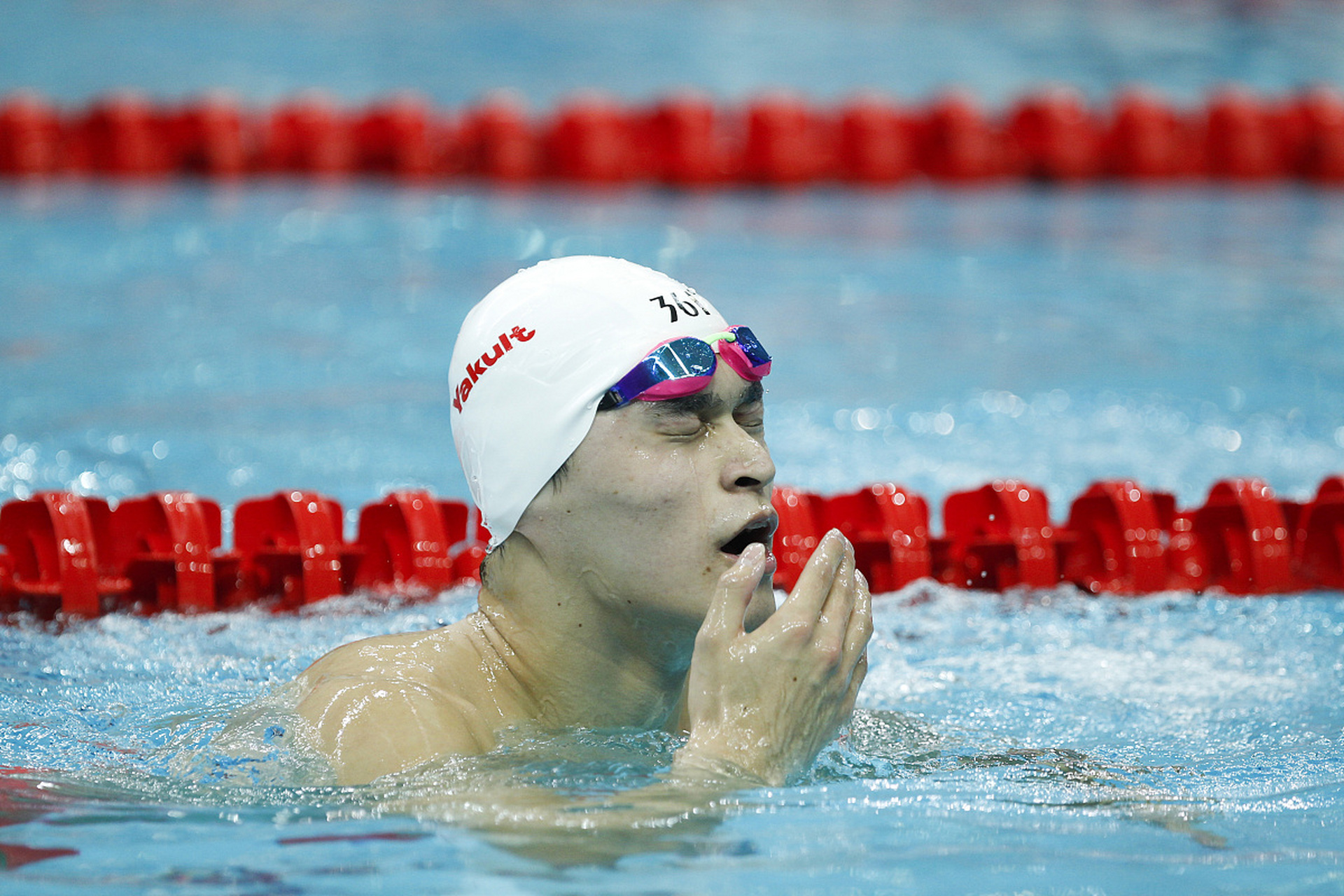 美国游泳选手在比赛中表现出色 美国游泳选手在比赛中表现出色