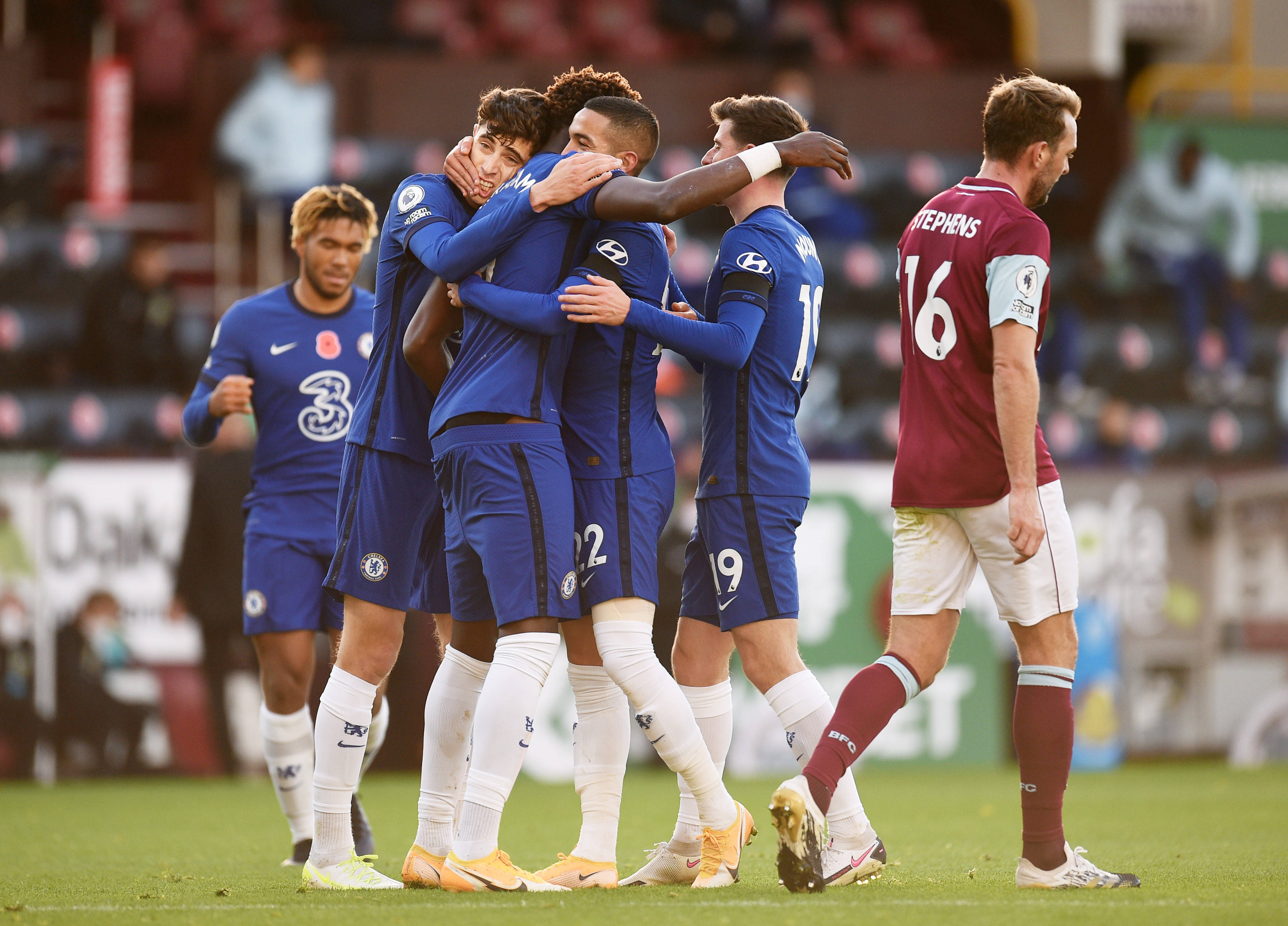 包含伯恩利在职业足球英格兰联赛中大获成功的词条 包含伯恩利在职业足球英格兰联赛中大获成功的词条