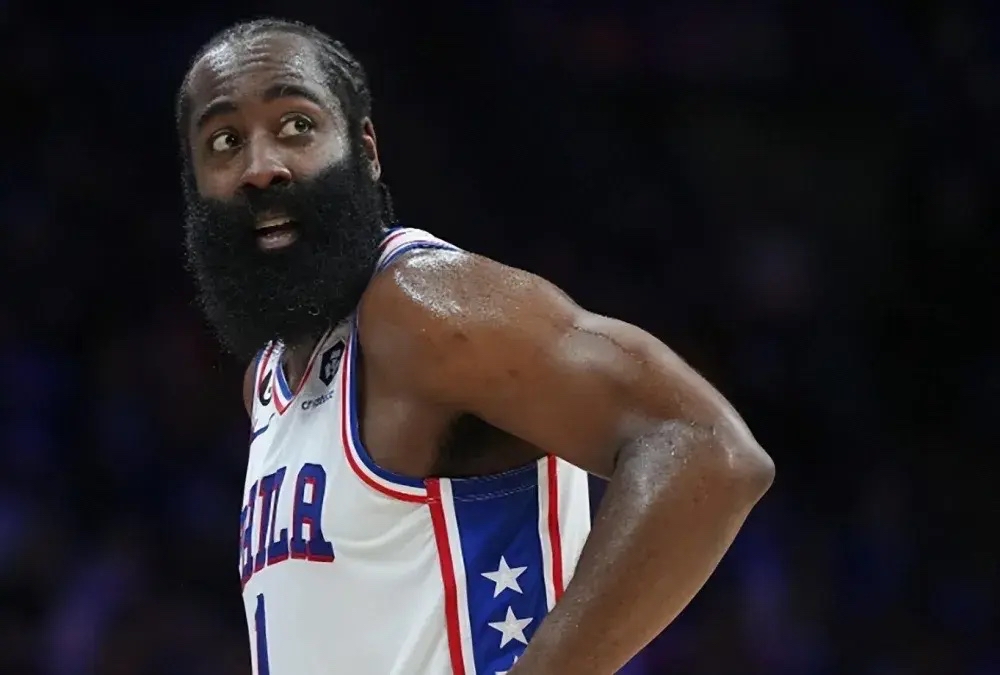 关于火箭受困伤病:哈登被迫担起进攻大旗的信息 关于火箭受困伤病:哈登被迫担起进攻大旗的信息