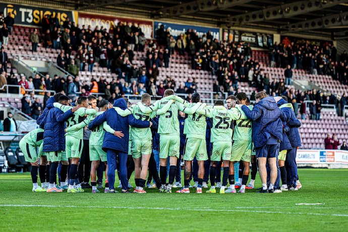 切尔西主场击败卢顿,进入胜利行列 切尔西主场击败卢顿,进入胜利行列