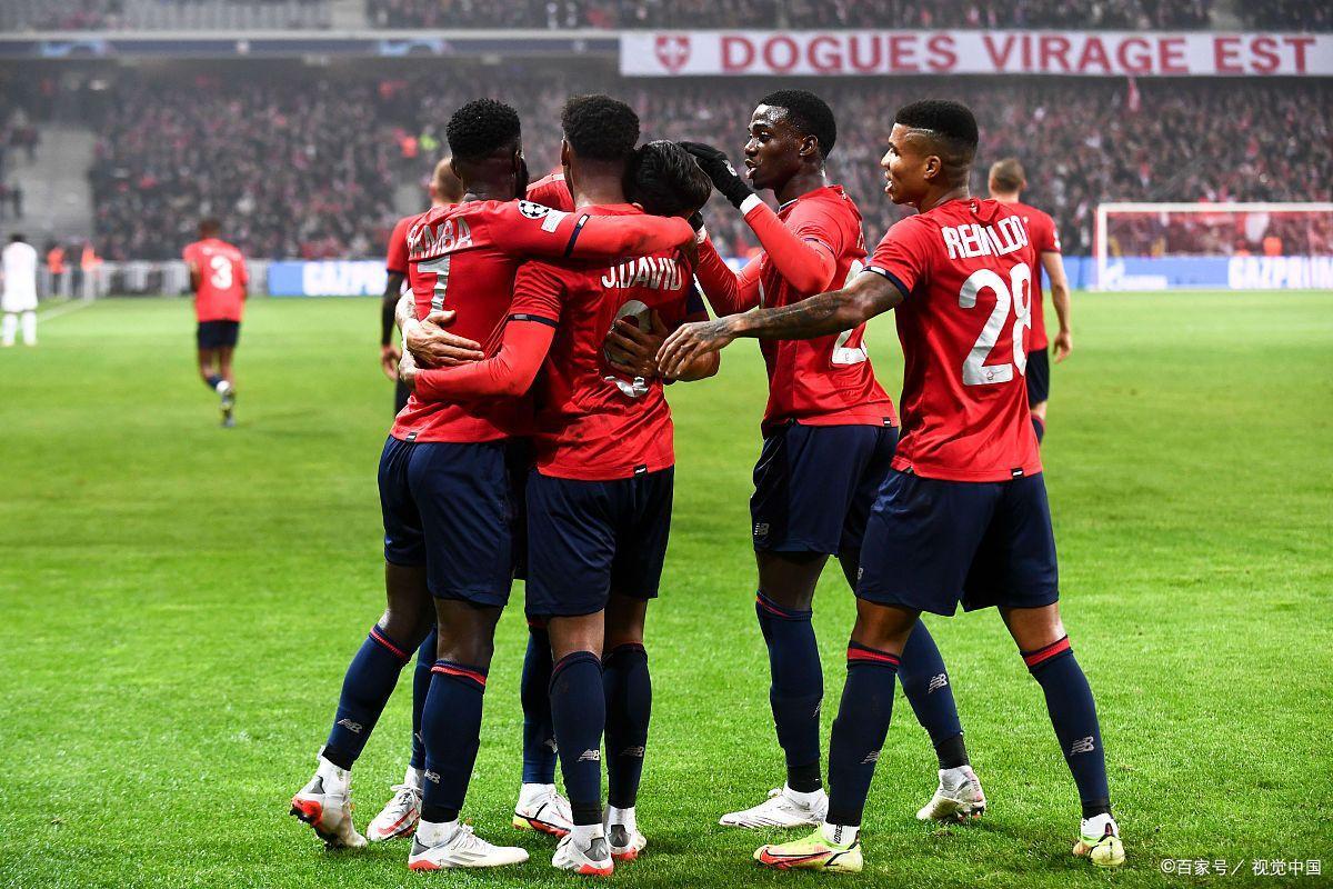 包含马赛主场不敌里斯本竞技，遭受惨败的词条