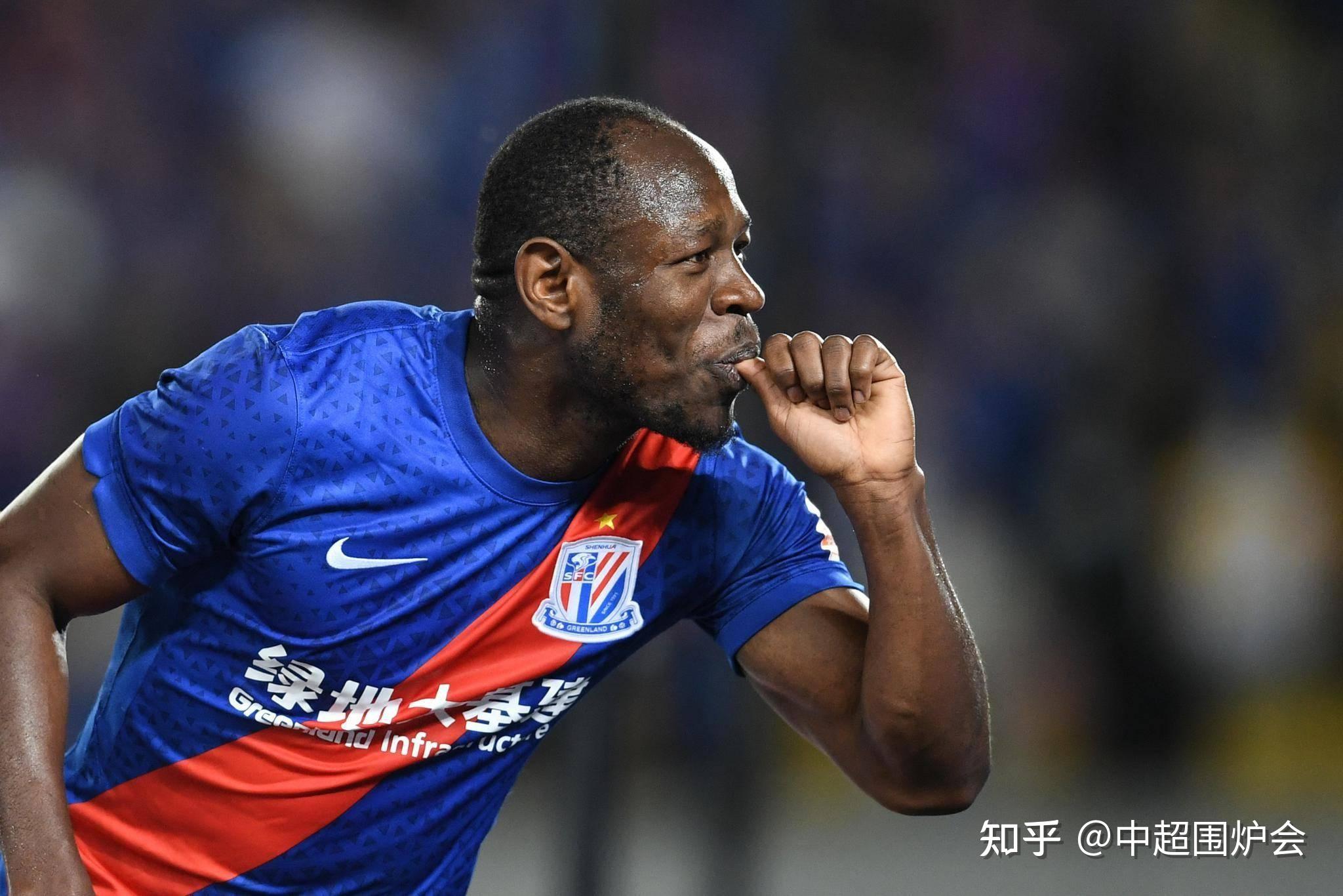 包含峰回路转：外援的表现成关键因素的词条