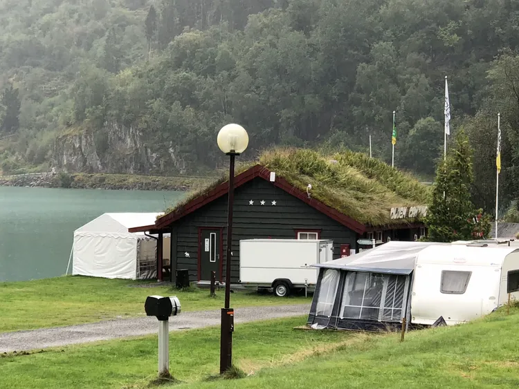 挪威力克冰岛，晋级欧锦赛八强的简单介绍