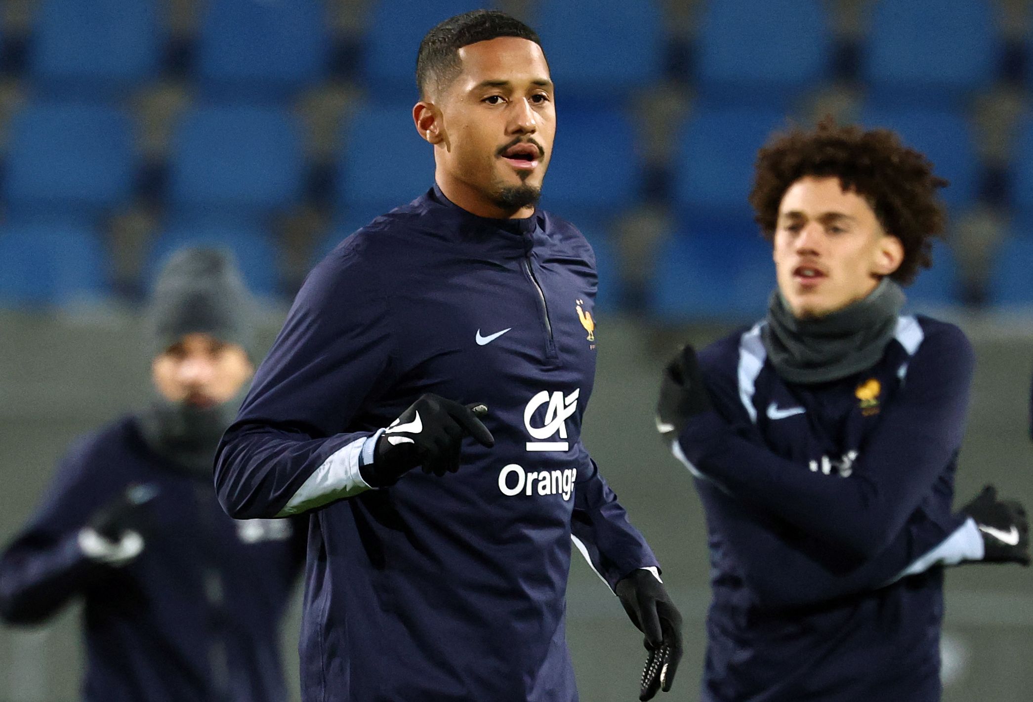 法国队表现不俗，登上热搜榜首