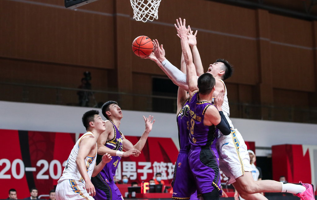 关于领头羊不敌劲旅,积分榜动荡不安的信息 关于领头羊不敌劲旅,积分榜动荡不安的信息