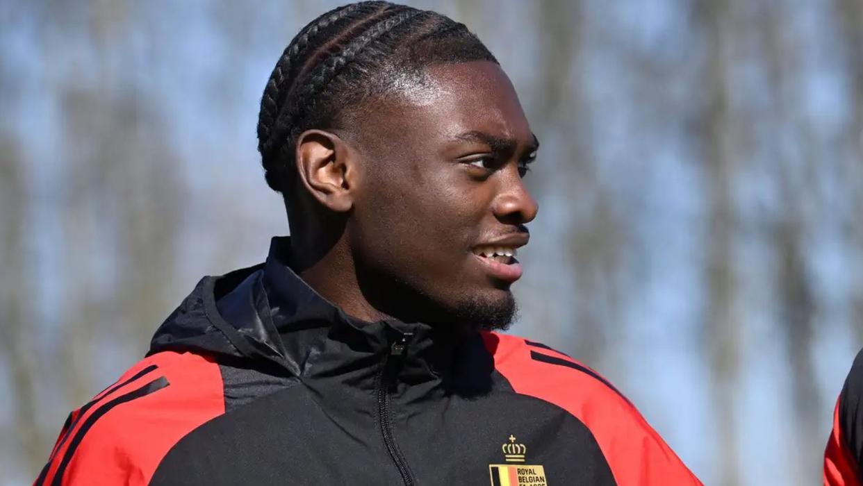 阿贾克斯官方宣布青年球队提升计划，培养潜力新星的简单介绍